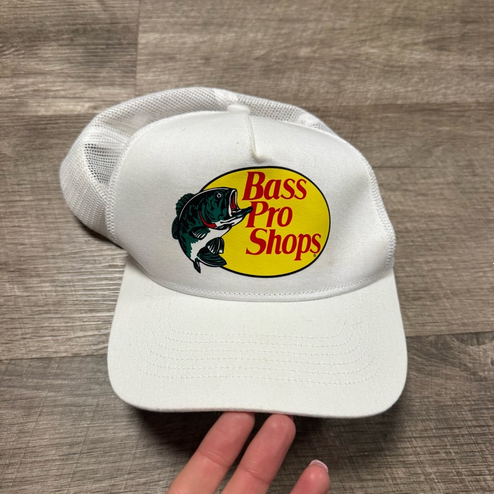 Bass Pro Shop White Baseball Hat
